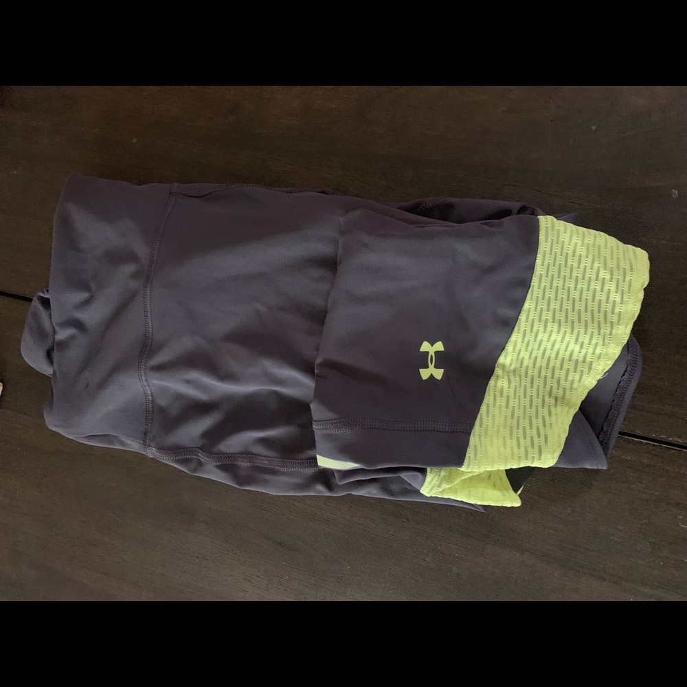 Under Armour Crops